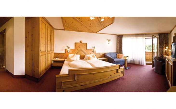 Active & Spa Resort Alpenpark, Seefeld, Double Bedroom 2